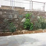 Semi's House * Batsi