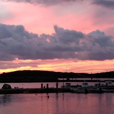 Holiday home Semi's House