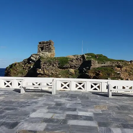 Holiday home Semi's House Batsi (Andros)