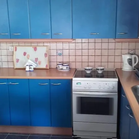 بيت للعطل Semi's House باتسي