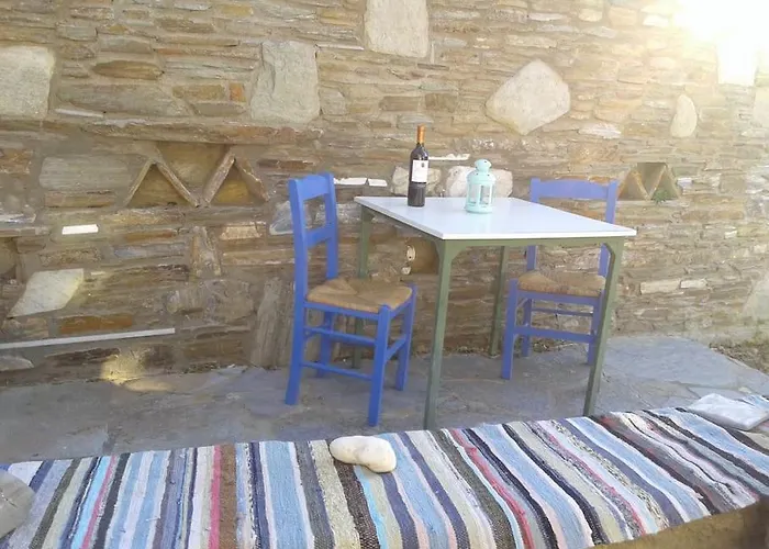 Semi's House Batsi (Andros)