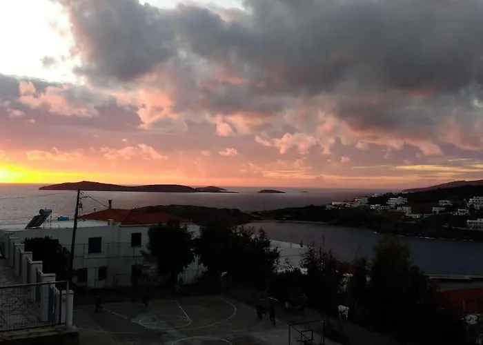 Semi's House Batsi (Andros)